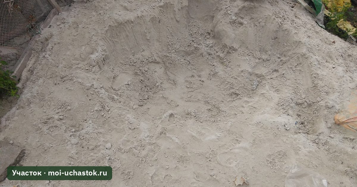 Известь-пушонка в виде белого порошка