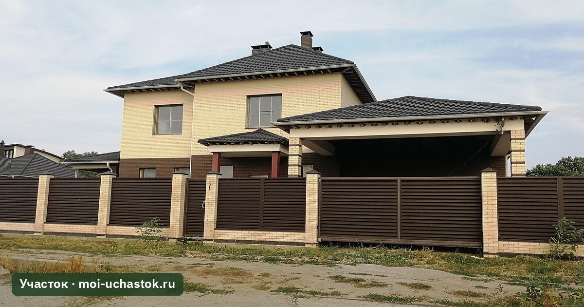 Новый дом на участке в дачном посёлке