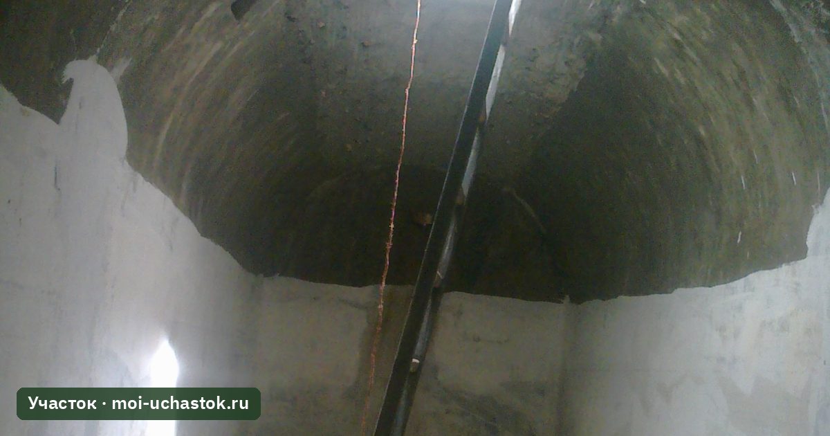Шахта колодца, вид сверху